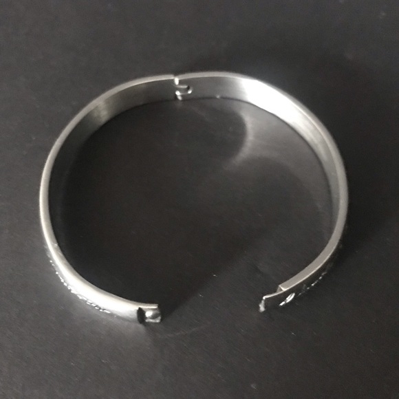 Engraved Bracelet - Picture 3 of 4